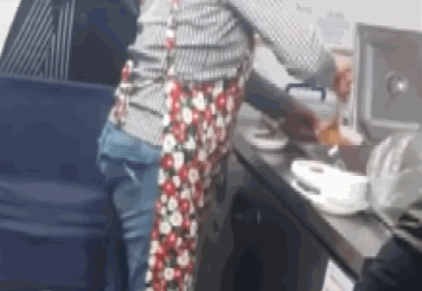 c3a9c512d19f57556ba0c7b9ecc75b159a2a61a5.gif